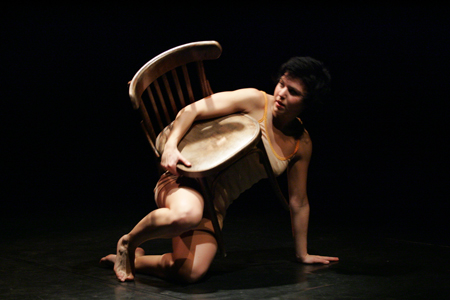 A la de cuatro te abrazo.Copyright � Carlos Bel�n