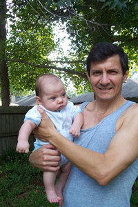 Bola�os con su hijo Adam